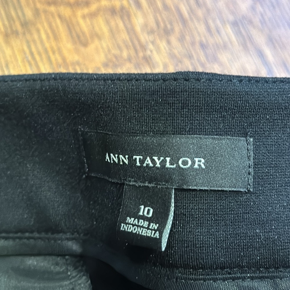 Ann Taylor Women’s Dress Pants Black Size 10 - Picture 4 of 5